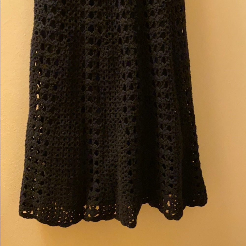 Sleeveless Crochet Black Dress - Picture 8 of 9